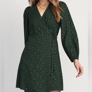 NWT Old Navy Floral Wrap Dress